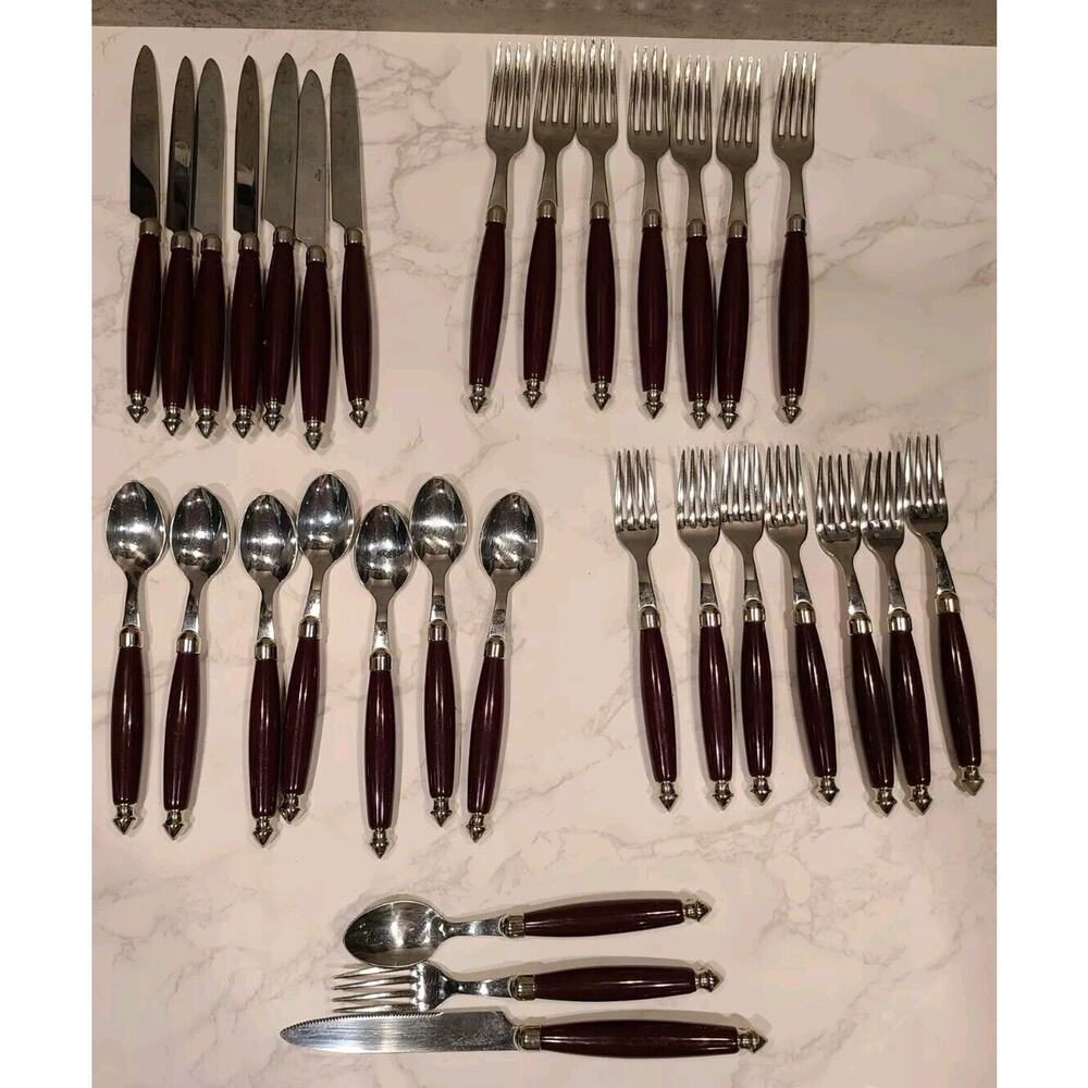 Mikasa Italy Country Living Burgundy Flatware Silverware Services for 7 READ!